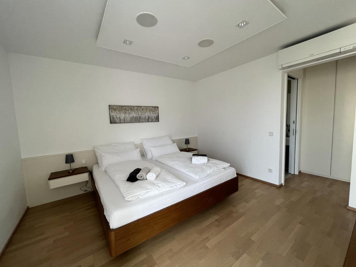 Luxusappartement Mit Garage Im Zentrum Wiener Neustadt Eksteriør bilde